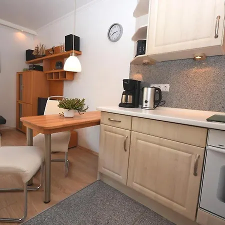 Hubertusweg 6 7 Appartement *